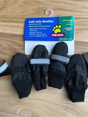 Top Paw Black and Gray Reflective Dog Booties (4-Pack)